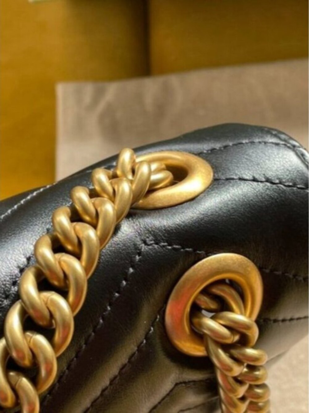 GUCCI Black Leather GG Marmont Shoulder Bag. - Picture 5 of 9